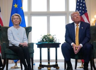 Евросоюз опасается ловушки Трампа, — Politico