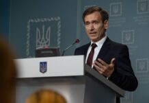 Вениславский заявил, что «достаточно много» депутатов хочет отставки Ермака