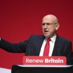 Британия готова к «военным вариантам» против российского шпионского корабля – Хили