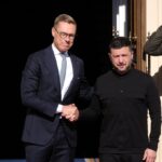 Зеленский после массированного удара провел разговор с президентом Финляндии: детали