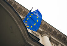 ЕС придется ежегодно платить 3 млрд евро процентов за кредит Украине