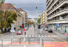 Fitch перед выборами в Венгрии ухудшил прогноз для рейтинга страны