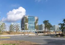 США ввели новые санкции против судей МУС. Суд назвал это «посягательством на независимость»