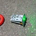 У входа в приемную Коордштаба нашли предмет, похожий на радиомаячок – фото