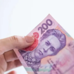 Придется платить больше: два фактора повлияют на зарплаты украинцев