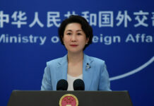 Трамп хочет защитить Гренландию от Китая и РФ. Пекин просит не втягивать его