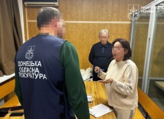 В Киеве арестовали руководительницу детского сада из Макеевки, которая приехала переоформить украинскую пенсию и получить заграничный биометрический паспорт