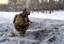 В Ровенской области «Шахеды» сбрасывали взрывчатку возле путей: в полиции показали фото