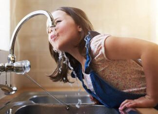 «Первый глоток воды» после месяцев засухи: в Донецкой области водоснабжение подают как достижение