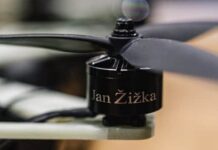 Компания из Чехии передает Украине FPV-дроны на основе перехваченного российского БПЛА.