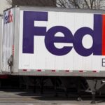 Первая крупная компания в США обратилась в суд с требованием возврата пошлин