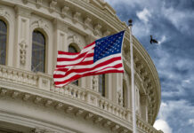 В США закончился четырехдневный шатдаун: демократы проголосовали вместе с республиканцами