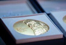 МИД призвал к бойкоту российской премии Менделеева: Они заслуживают награду Дарвина