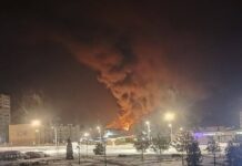 «Бежим!» Атакована нефтебаза под Псковом, защита не помогла: видео момента удара и пожара
