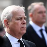 Экс-принца Эндрю отпустили из полиции после 12 часов допроса