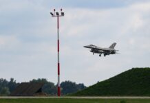 Yonhap: Над Желтым морем истребители США и Китая участвовали в «воздушном противостоянии»