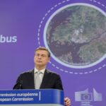 Военная помощь Украине по кредиту на 90 млрд евро также будет зависеть от реформ – комиссар