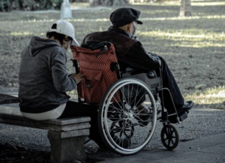 Выплаты для лиц с III группой инвалидности: какая помощь предусмотрена в 2026 году