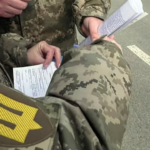 Снова военнообязанные: почему ТЦК возвращает снятых с учета