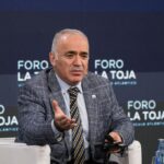 Каспаров предложил создать на Западе «русский Тайвань»