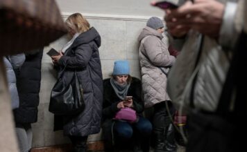 В Киеве второй раз за вечер взрывы во время угрозы баллистики