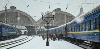 УЗ готовит новые тарифы: для каких вагонов билеты подорожают, а где цена не изменится