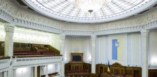 Кризис в Раде: высокопоставленные «Слуги народа» ведут переговоры со Свириденко