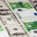 «Большая амплитуда колебаний»: что ждет валютный рынок весной