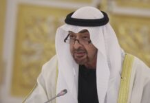 Иран после извинений сообщил о продолжении атак. Президент АОЭ заявил о «военном времени» – видео