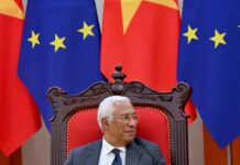 Глава Евросовета заявил, что Евросоюз должен быть готовым заменить США в переговорах с РФ