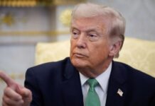 Трамп обвинил Зеленского в пиаре и отсутствии помощи по «шахедам». Говорит, с Путиным легче