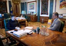 Зеленский возобновил контакты с экс-главами МИД, так как Ермак больше на это не влияет – источники