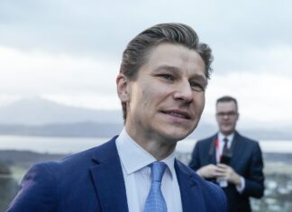 Финляндия проверит доставку американского оружия для Украины