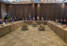 Мирные переговоры по Украине «находятся в опасной зоне», — FT