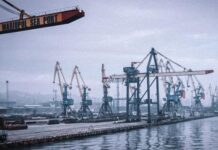 Мариупольский порт готовится к увеличению экспорта. Объявлен тендер на дно углубления