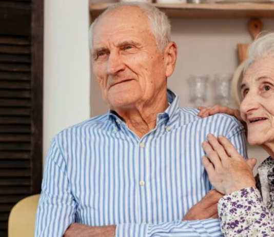 Апрельская выплата 1500 гривен: юристы раскрыли скрытое ограничение, которое отсечёт часть пенсионеров