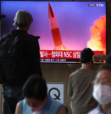 КНДР заявила об испытании двигателя для ракеты, способной достичь США