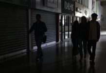 Отключения теперь и в Египте: власти вводят ограничения на фоне топливного кризиса