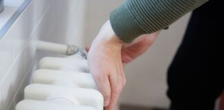 Киев снова не защитил план стойкости: Кабмин дал время до апреля и предлагает помощь