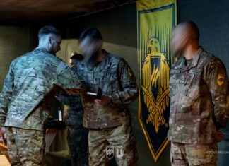 Бойцы 2-го батальона бригады «Азов» отметили наградами за боевые задания на Добропольском направлении, — ФОТО