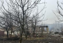 Россия ударила авиабомбами по Краматорску. Ранены 8 человек, среди них есть дети