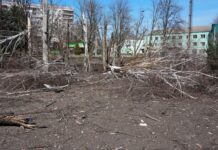 Россияне сбросили бомбу на Краматорск. Погиб ребенок, – ФОТО