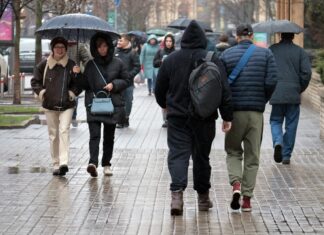 Весна на паузе: чего ждать от погоды сегодня и где понадобятся зонтики