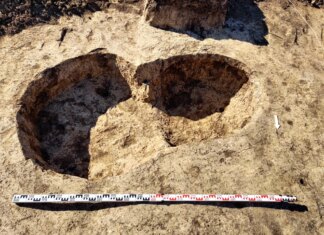 Оккупанты раскопали курганы возле Мариуполя и собираются передать находки в «музей ДНР», — ФОТО