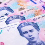 Компенсації за пальне і доплати українцям: влада готує нову програму підтримки