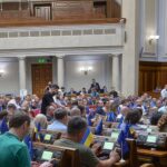 Рада продлила военный сбор 5% на три года после окончания войны