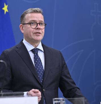 Премьер Финляндии заявил, что Киев должен предотвратить падение дронов на территории его страны