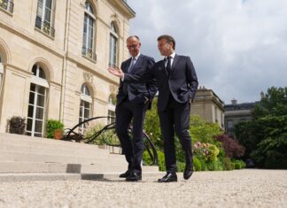 FT: Германия и Франция все еще предлагают Киеву временную альтернативу членству в ЕС