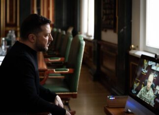 Зеленский: 245 объектов по всей Украине восстанавливаются после ударов РФ