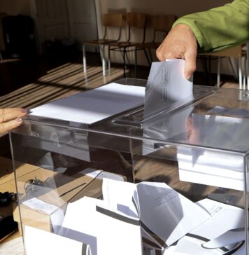 Politico: Болгария просит поддержки ЕС в противодействии вмешательству России в выборы